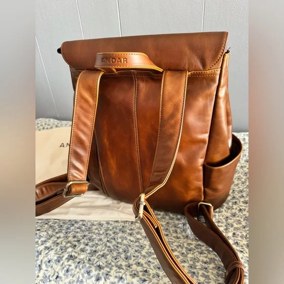 Andar Sydney Backpack/Diaper Bag - Picture 3 of 10